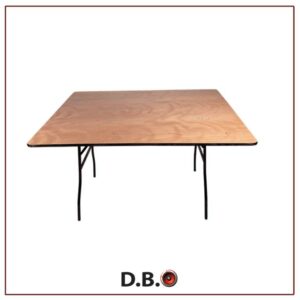 שולחן עץ מרובע למכירה 120